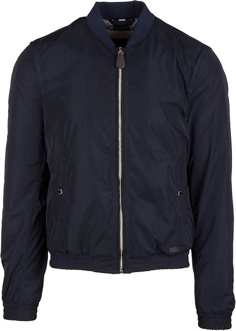 chamarra burberry hombre negra